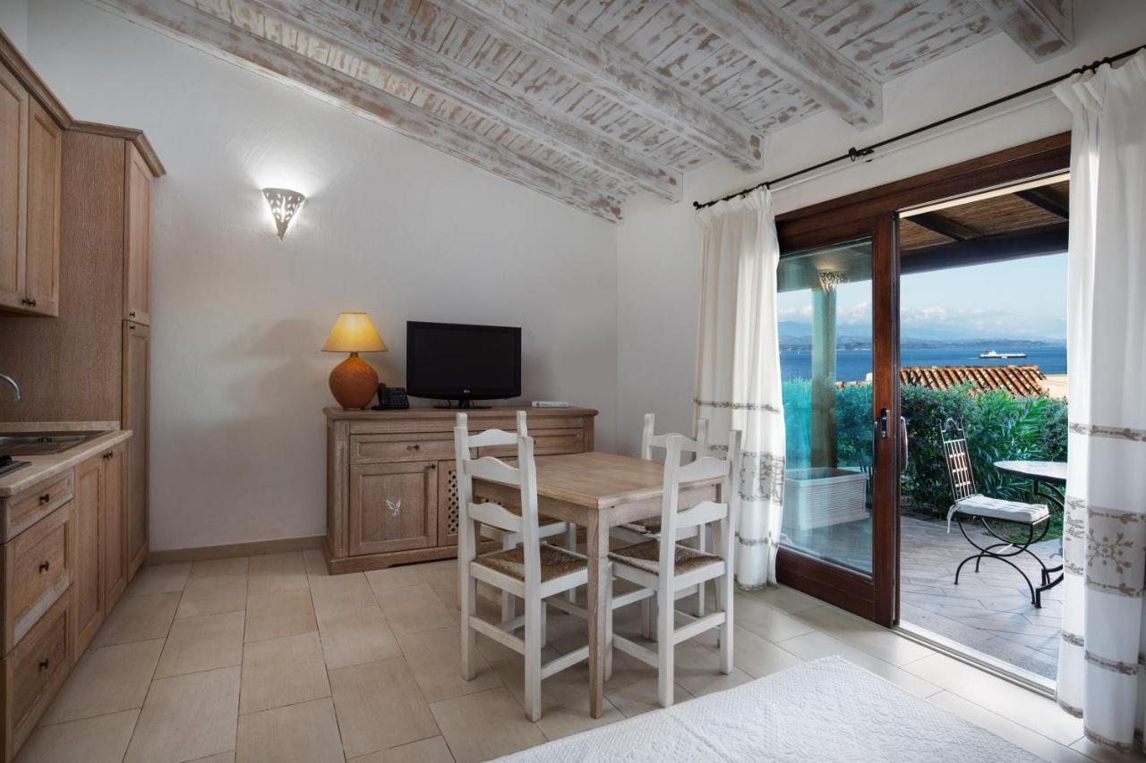 Punta Falcone Resort Santa Teresa Gallura Eksteriør billede