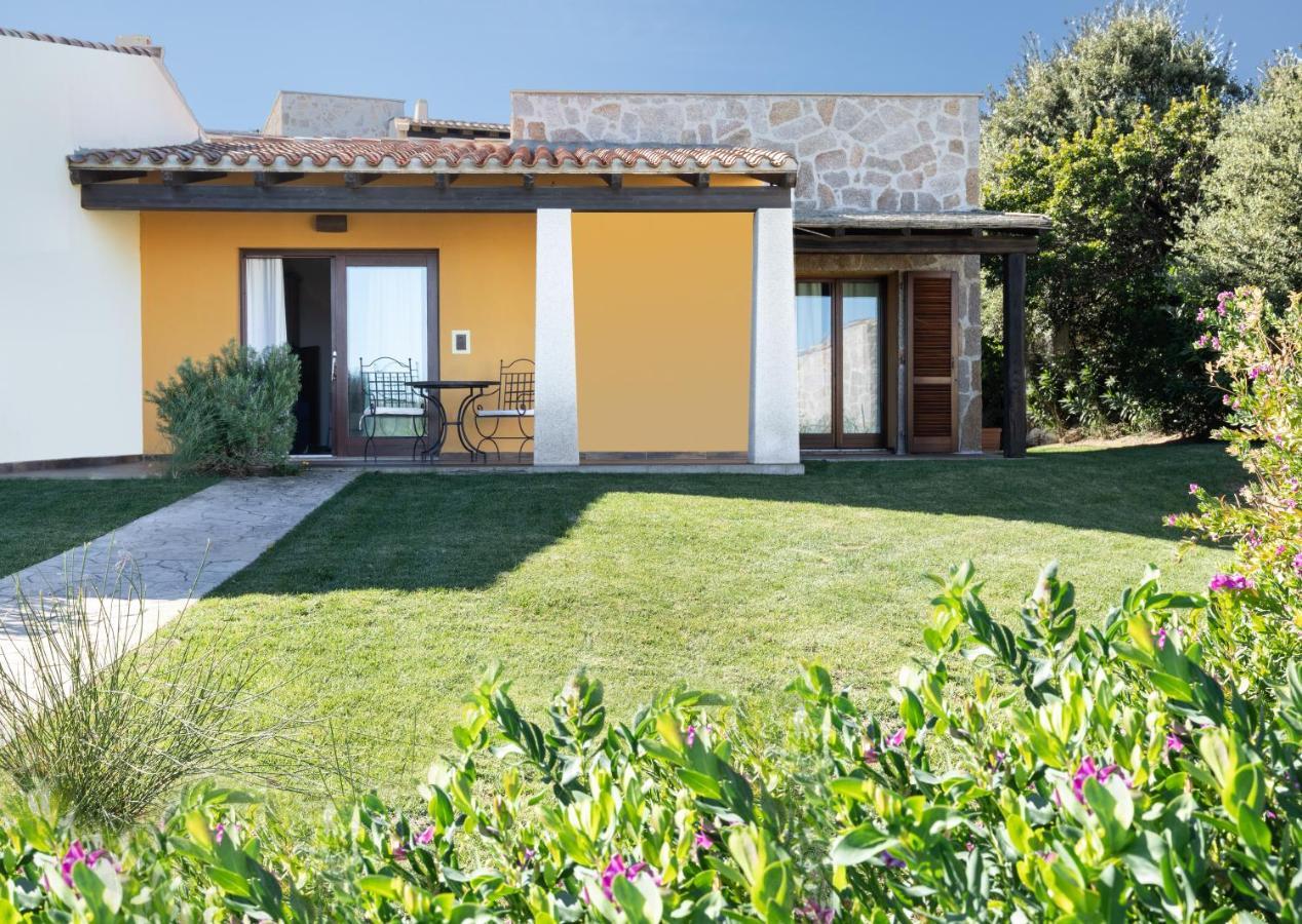 Punta Falcone Resort Santa Teresa Gallura Eksteriør billede