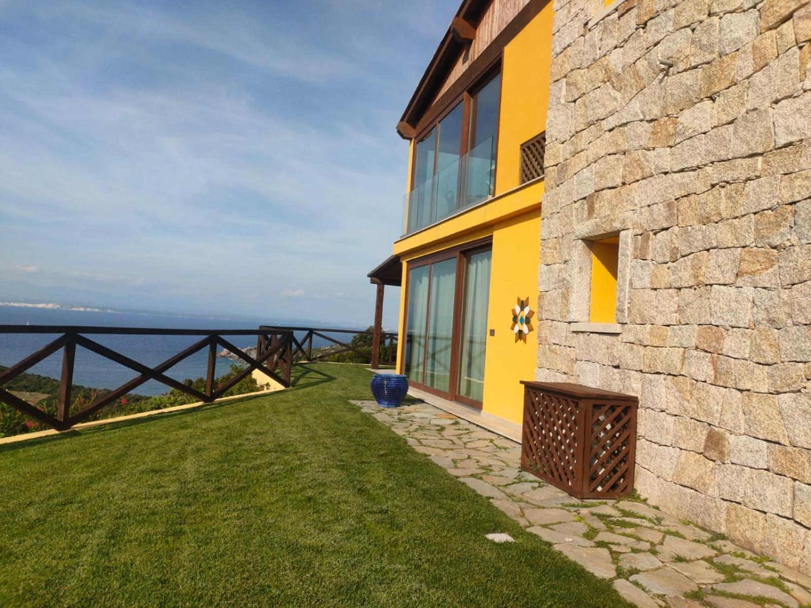 Punta Falcone Resort Santa Teresa Gallura Eksteriør billede